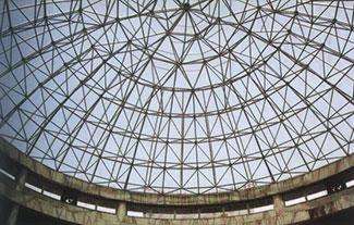 潮州铝镁锰板屋面网架在设计时要注意哪些细节